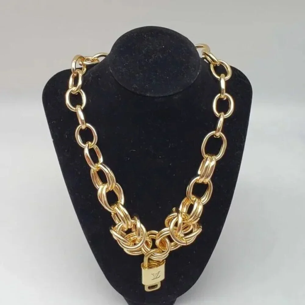 100% Auth Louis Vuitton Lock & Key with Unbranded Gold Plated Chain Necklace